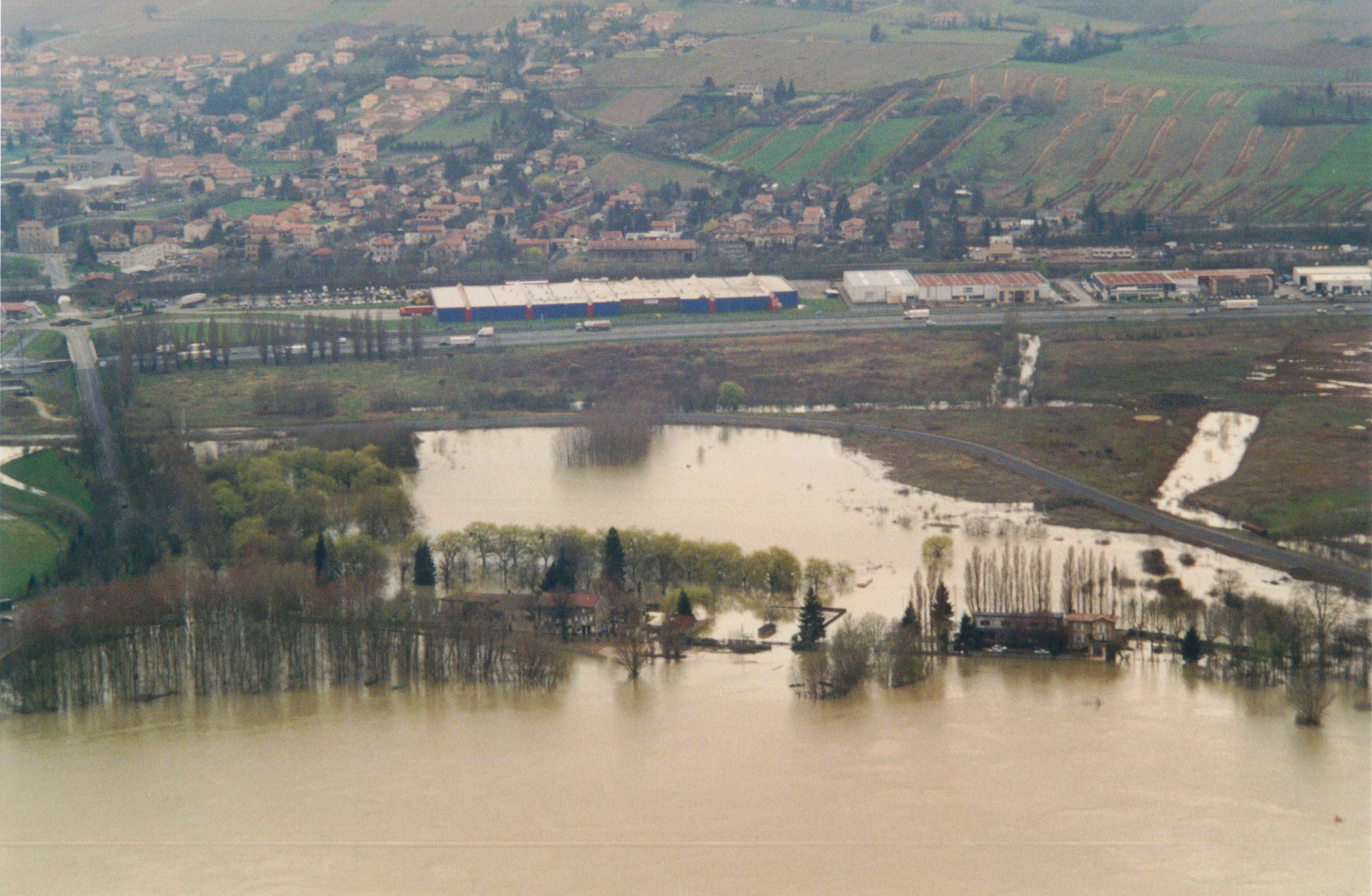 Crue de la Saône en 2001 à Anse