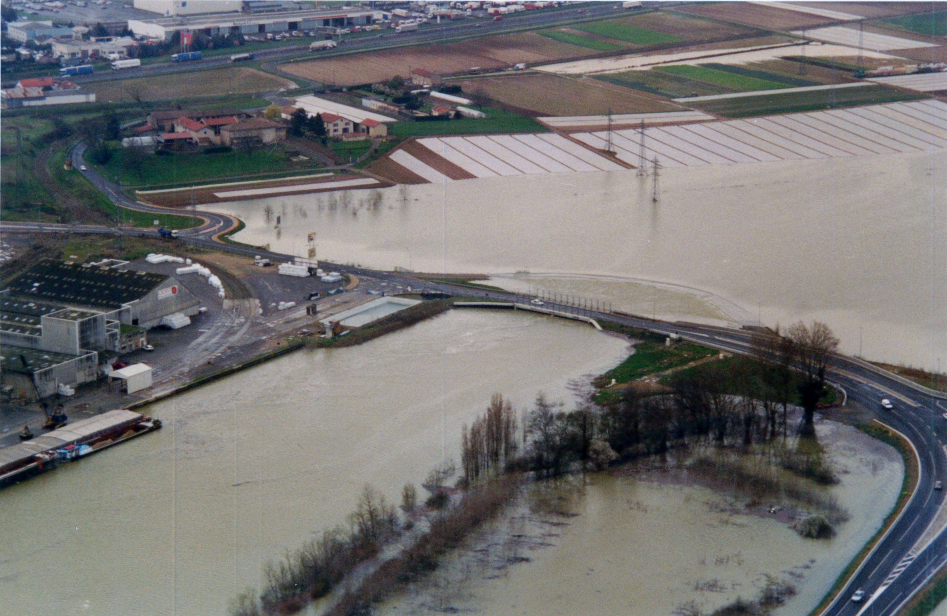 Crue de la Saône en 2001 à Villefranche-sur-Saône