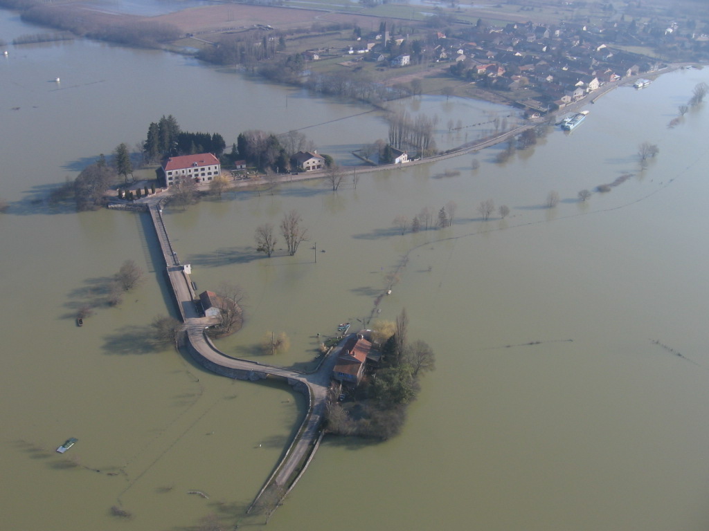 Crue de la Saône en 2006 à Sermoyer