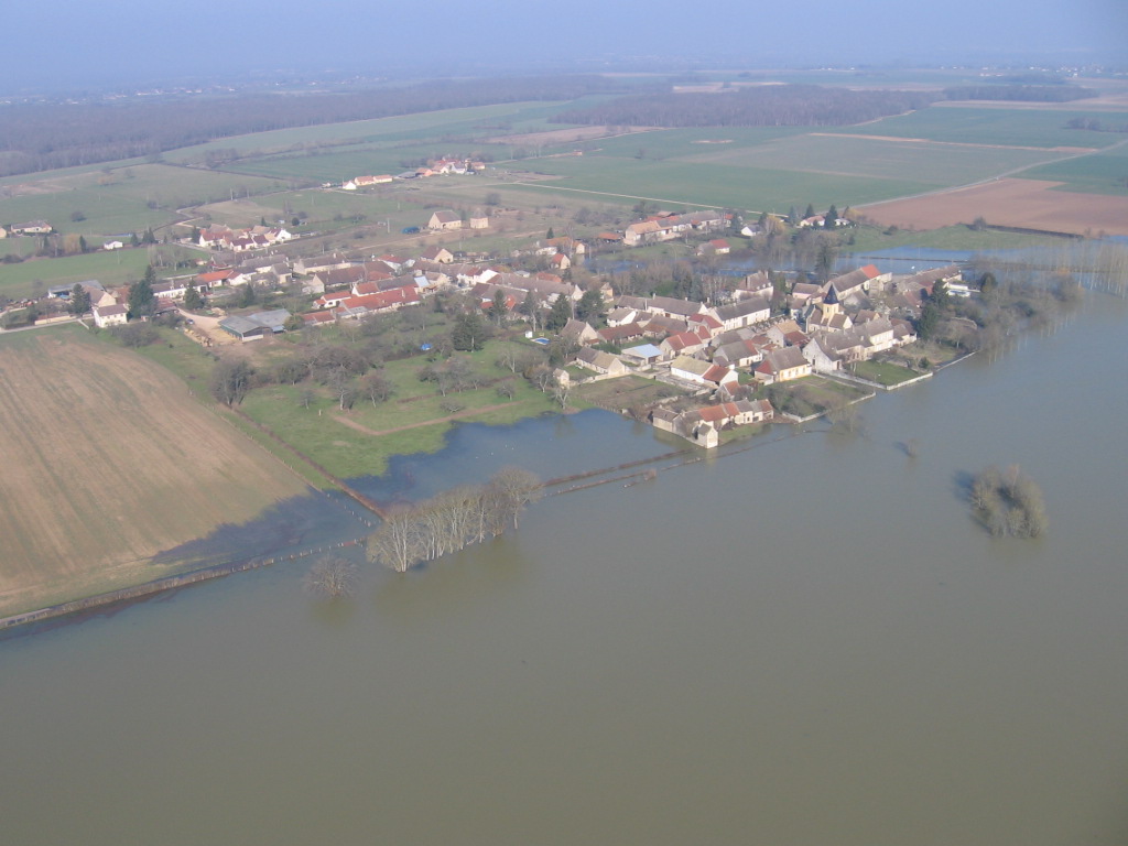 Crue de la Saône en 2006 à Gigny-sur-Saône