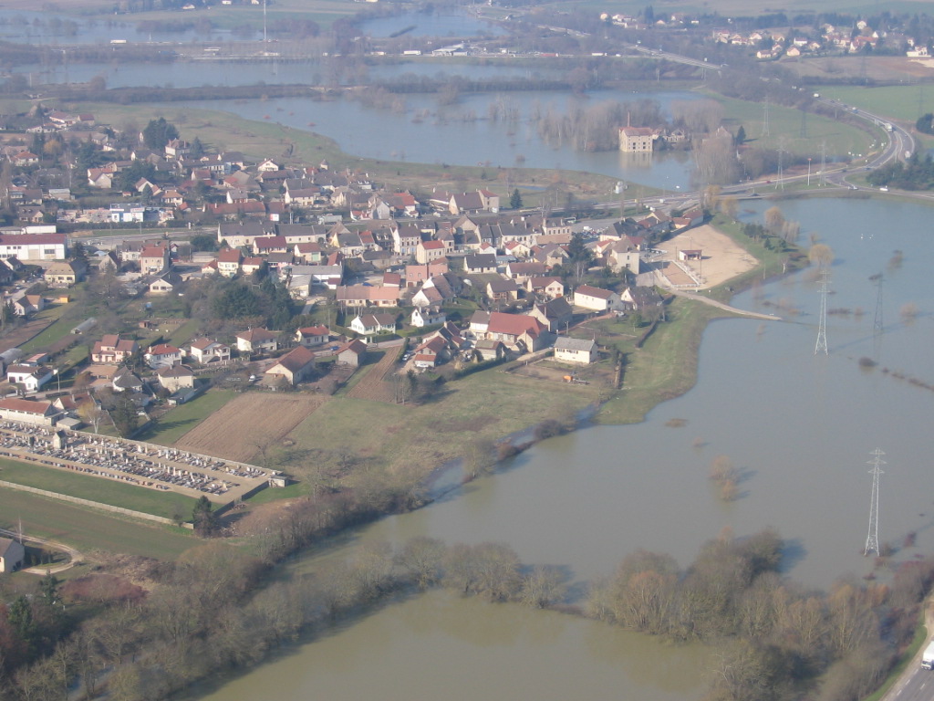 Crue de la Saône en 2006 à Lux