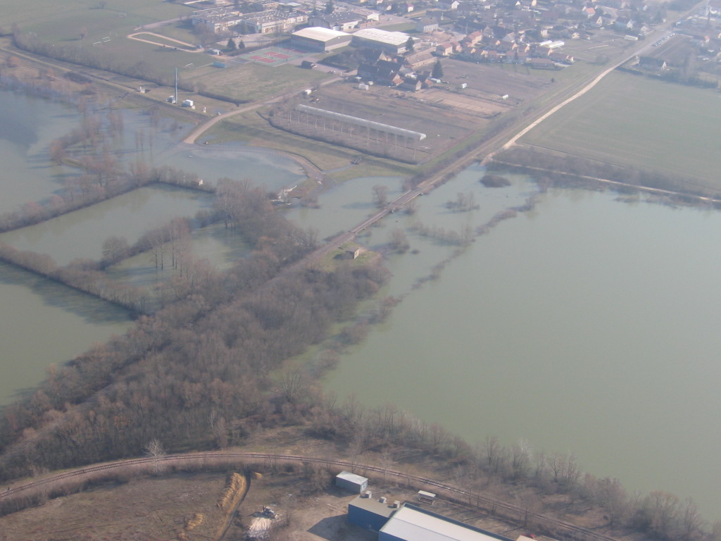 Crue de la Saône en 2006 à Saint-Marcel