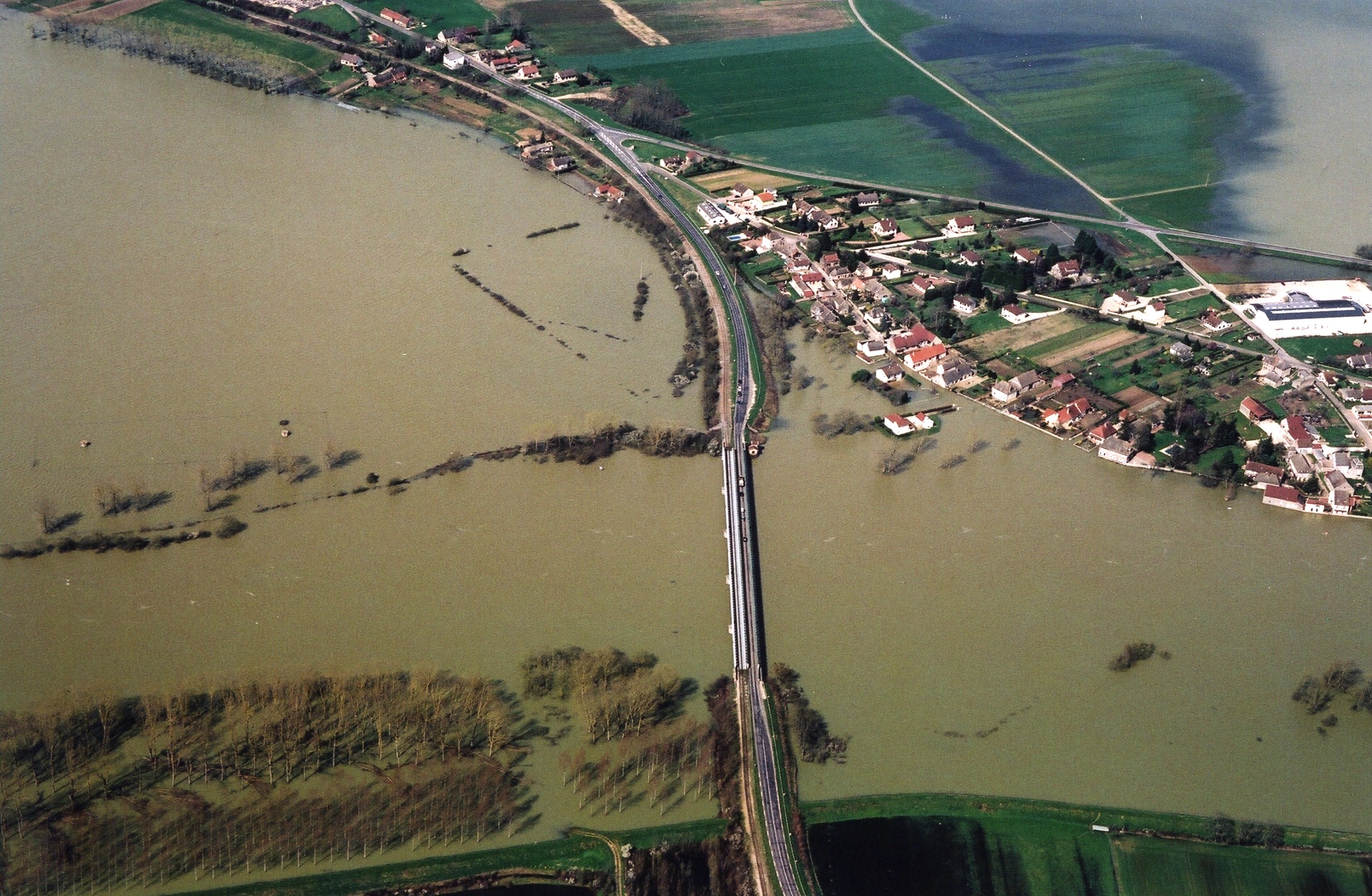 Crue de la Saône en 2001 à Verdun-sur-le-Doubs