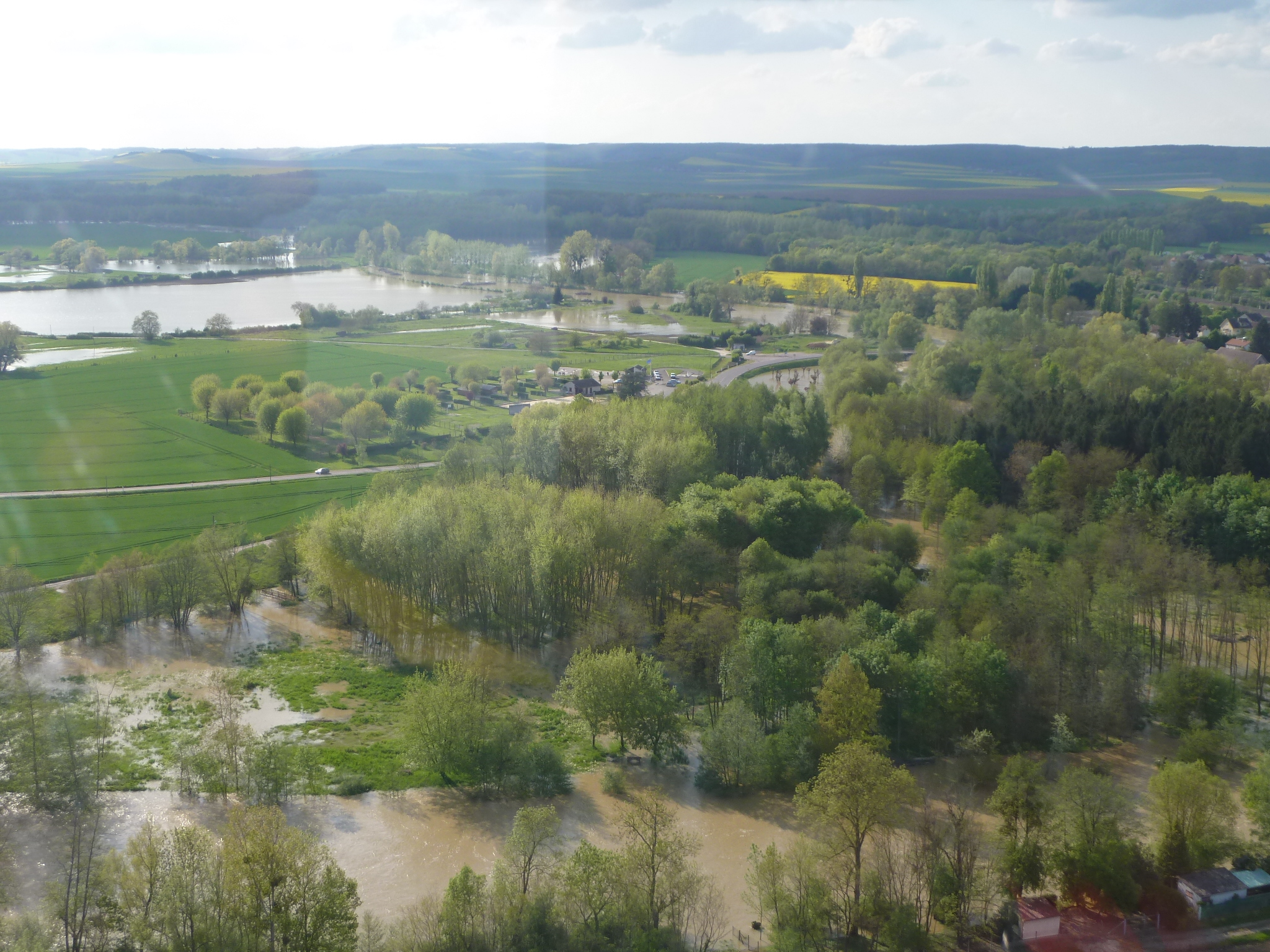 Crue de l'Armançon, en mai 2013, à Brienon sur Armançon dans l'Yonne